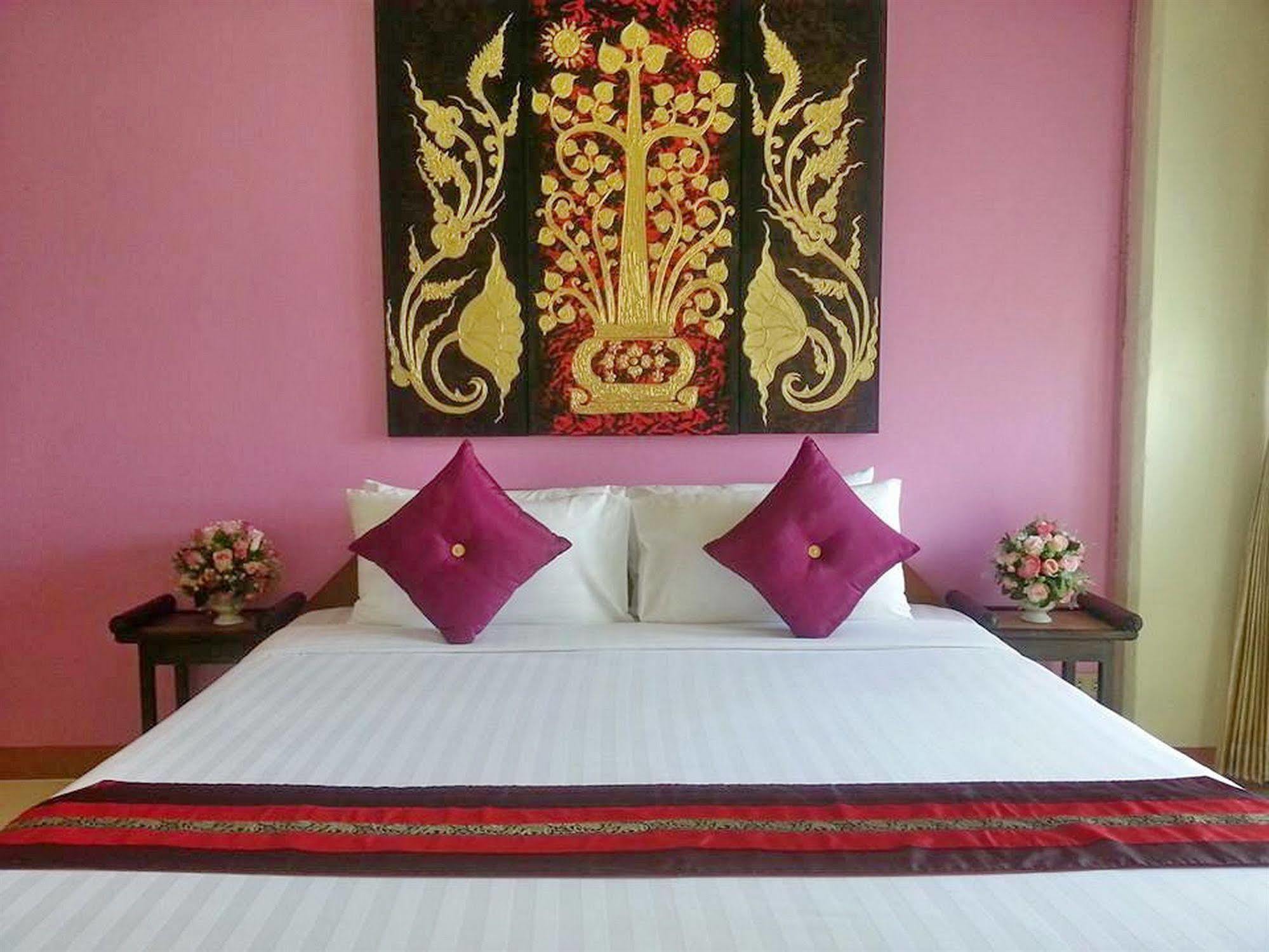 The Sun Resort & Spa Pattaya Luaran gambar