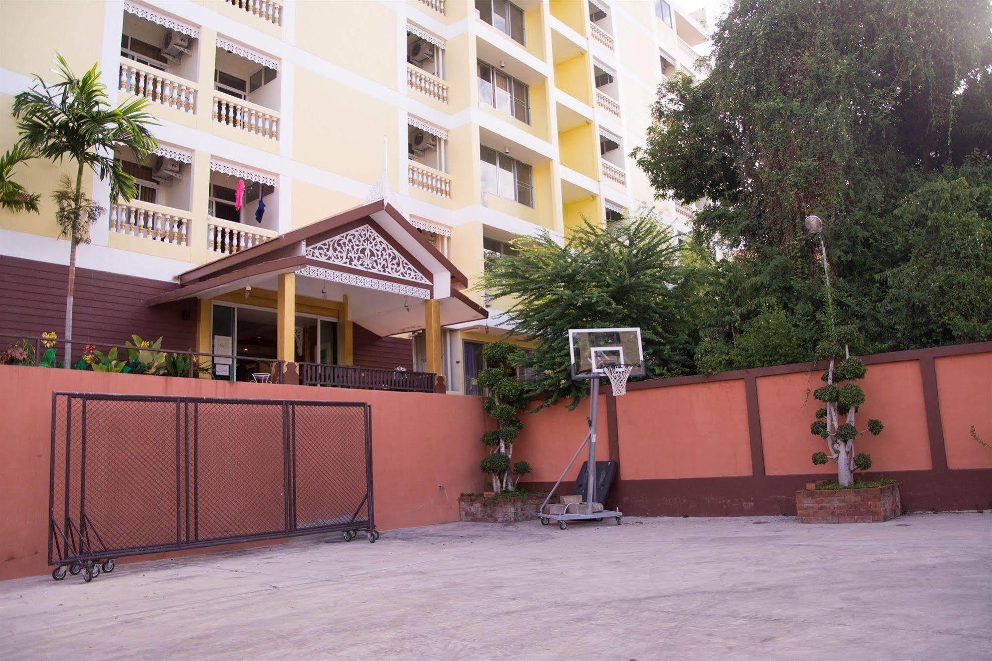 The Sun Resort & Spa Pattaya Luaran gambar